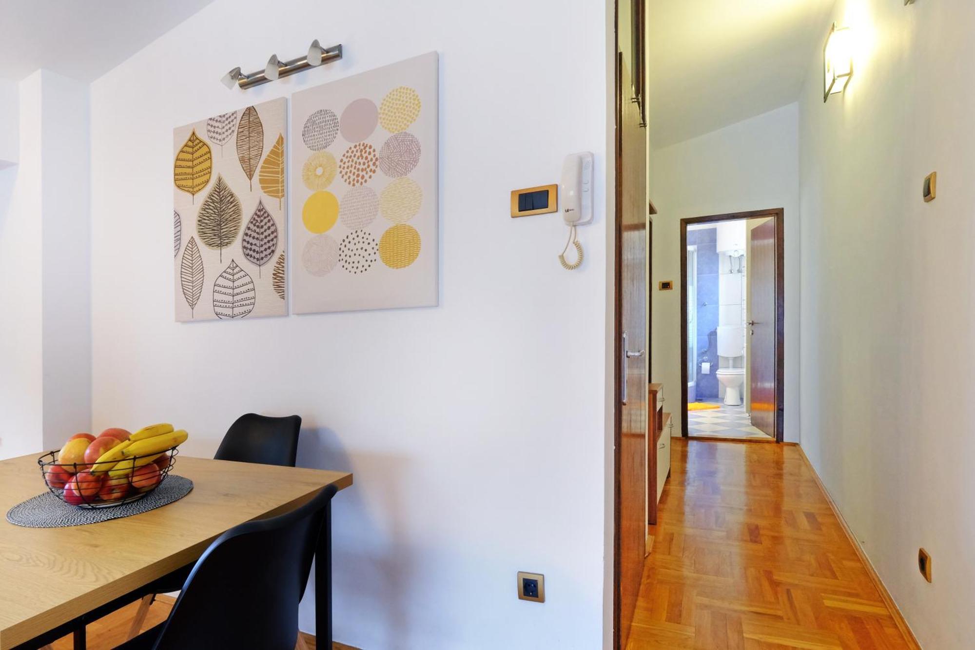 Red Tree Apartment Belgrade Exterior photo