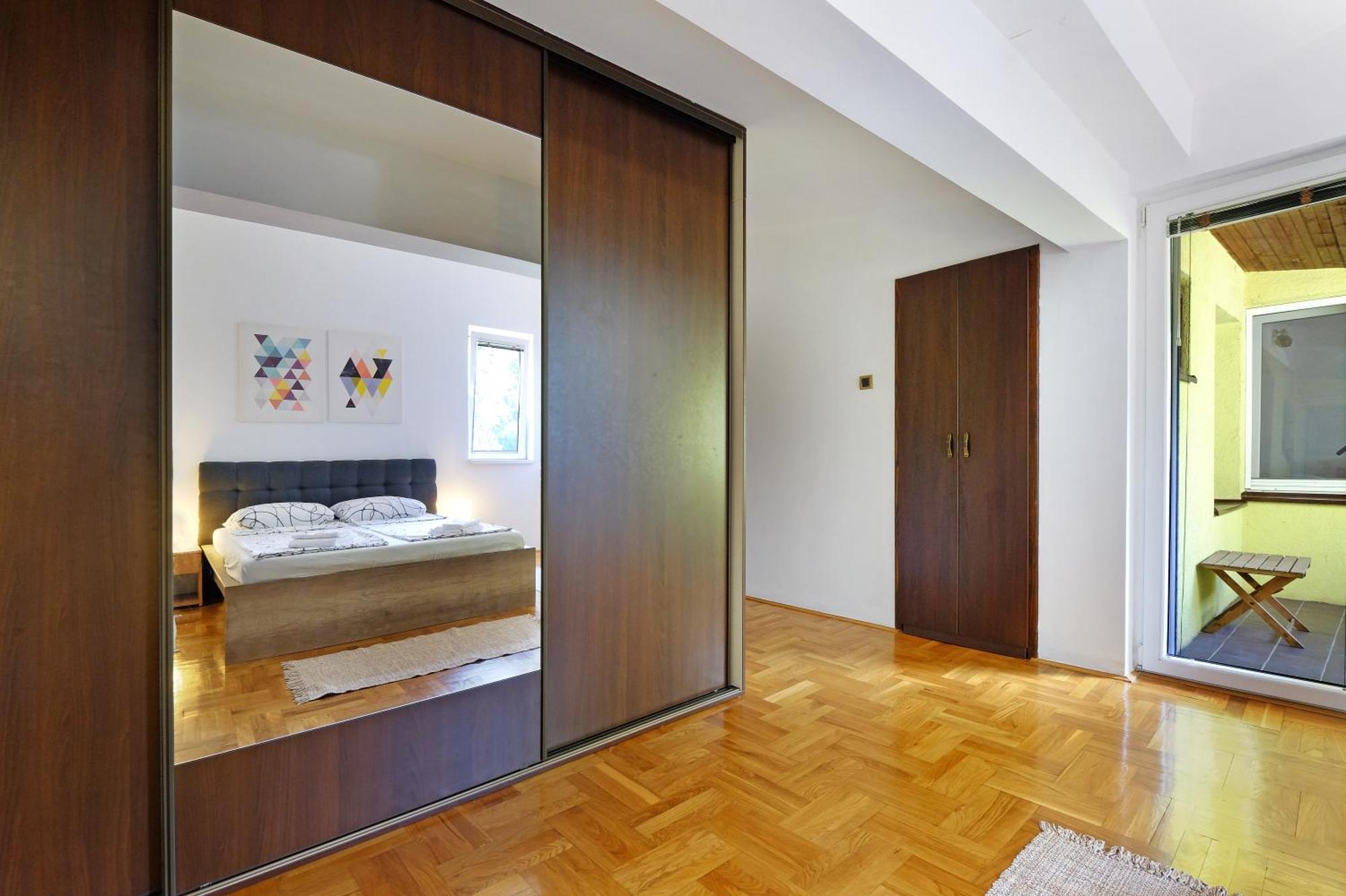 Red Tree Apartment Belgrade Exterior photo